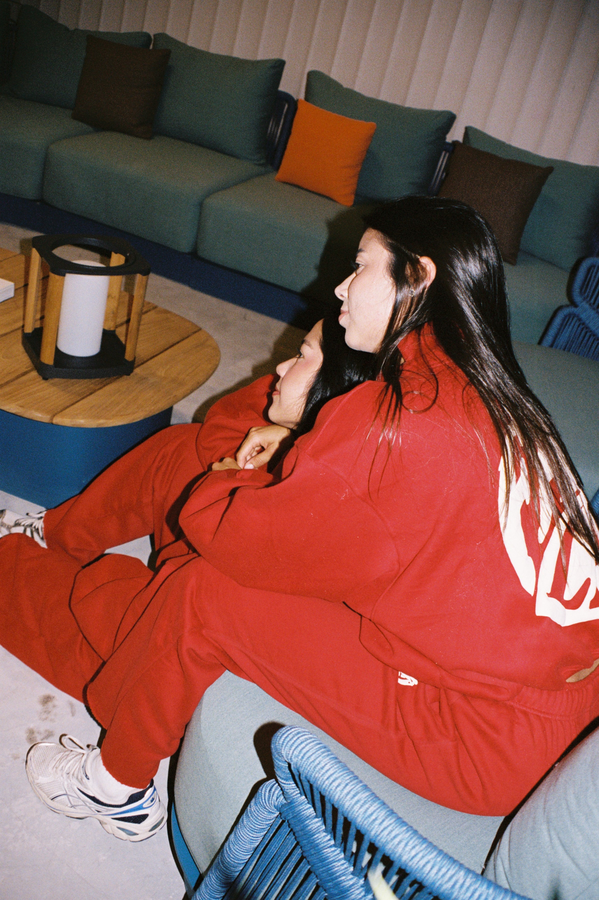 TURTLENECK SWEATSHIRT