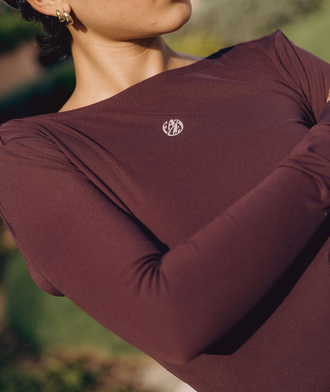 FALA Open-Back Long Sleeve